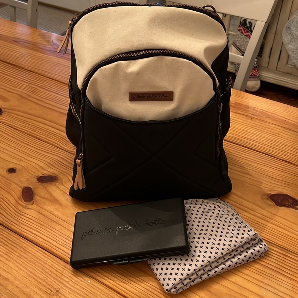 Petunia Pickle Bottom Intermix Slope Diaper Bag